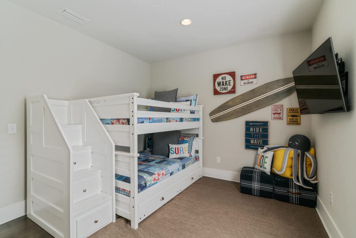 374 Gulfview Circle 17