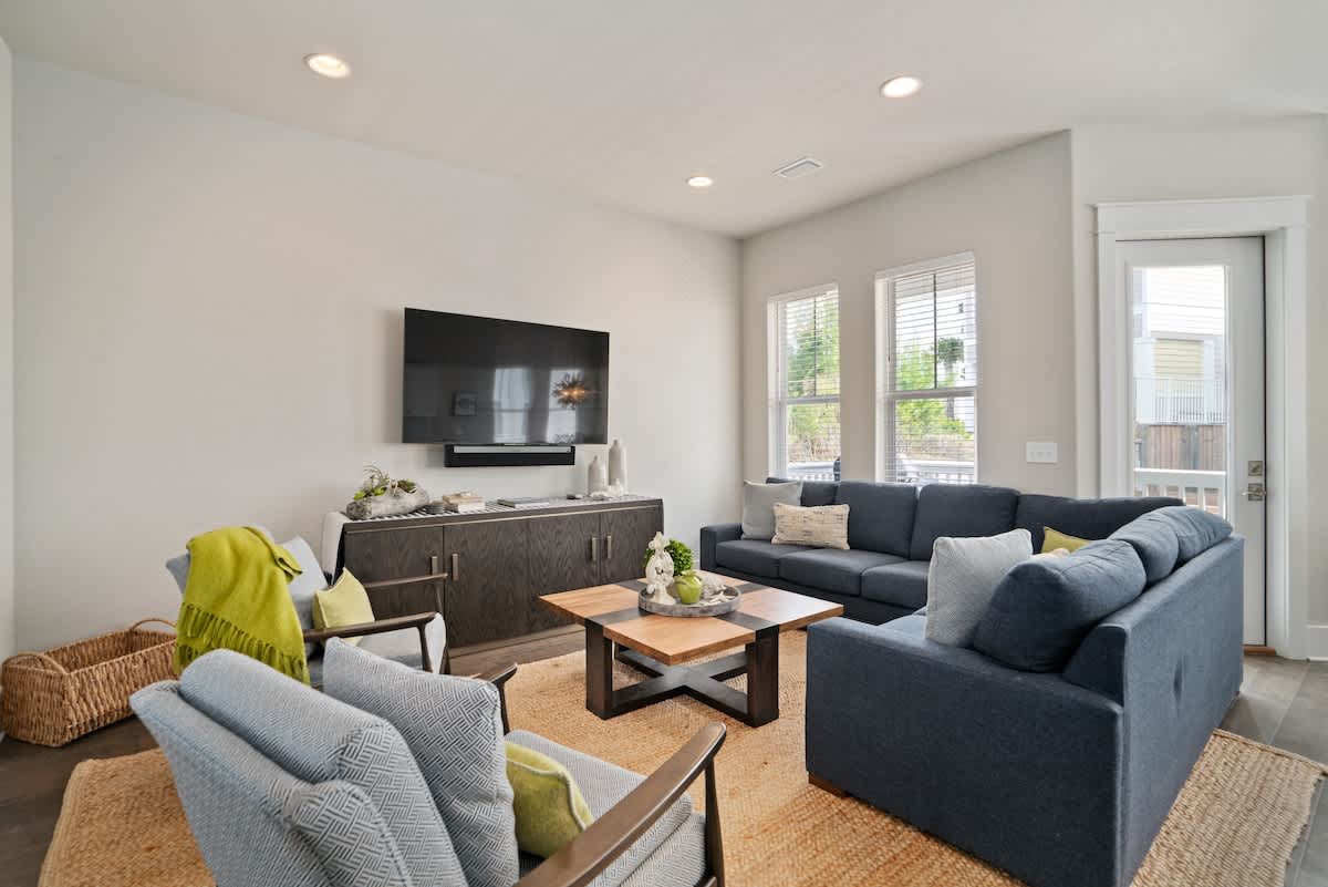 374 Gulfview Circle 7