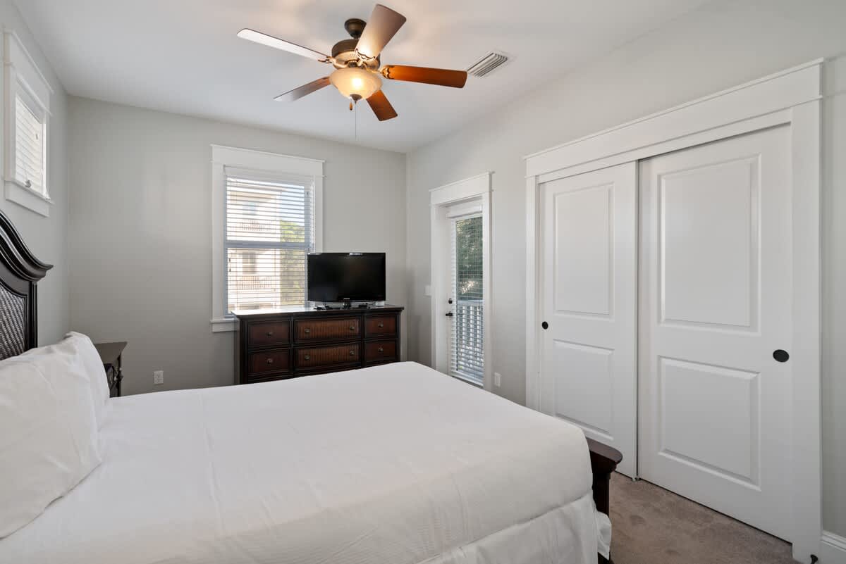 Barefoot Bungalow | Photo 23