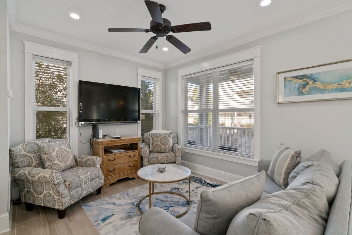 Barefoot Bungalow | Photo 8