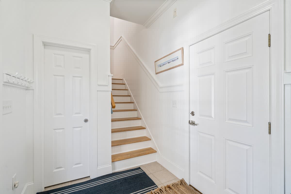 Blue Mountain View 81