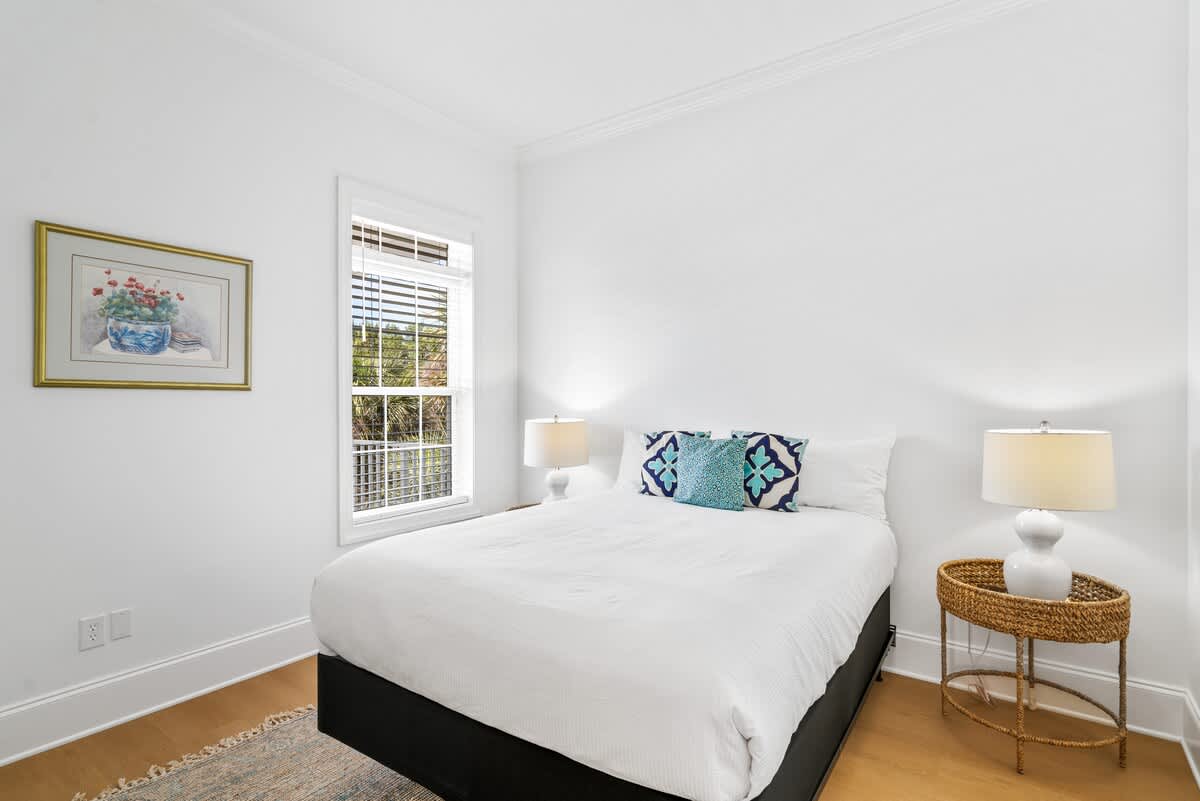 Blue Mountain View 37