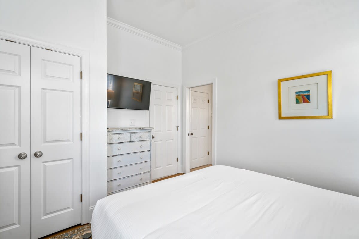 Blue Mountain View 44