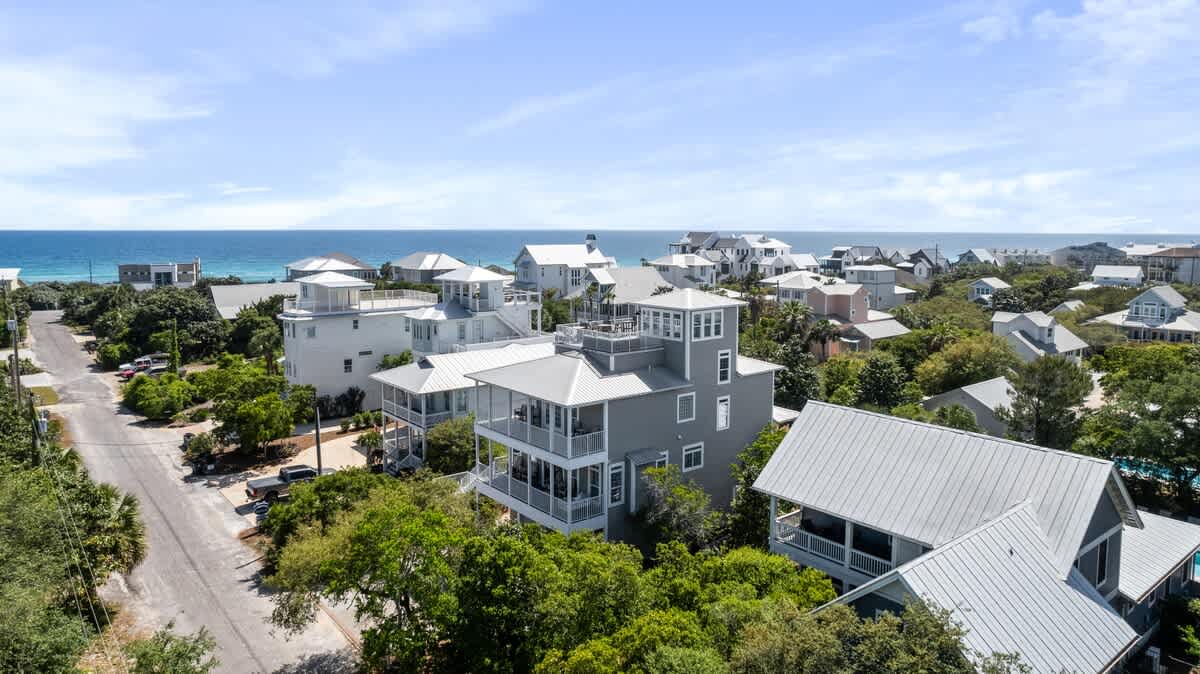 Blue Mountain View 83