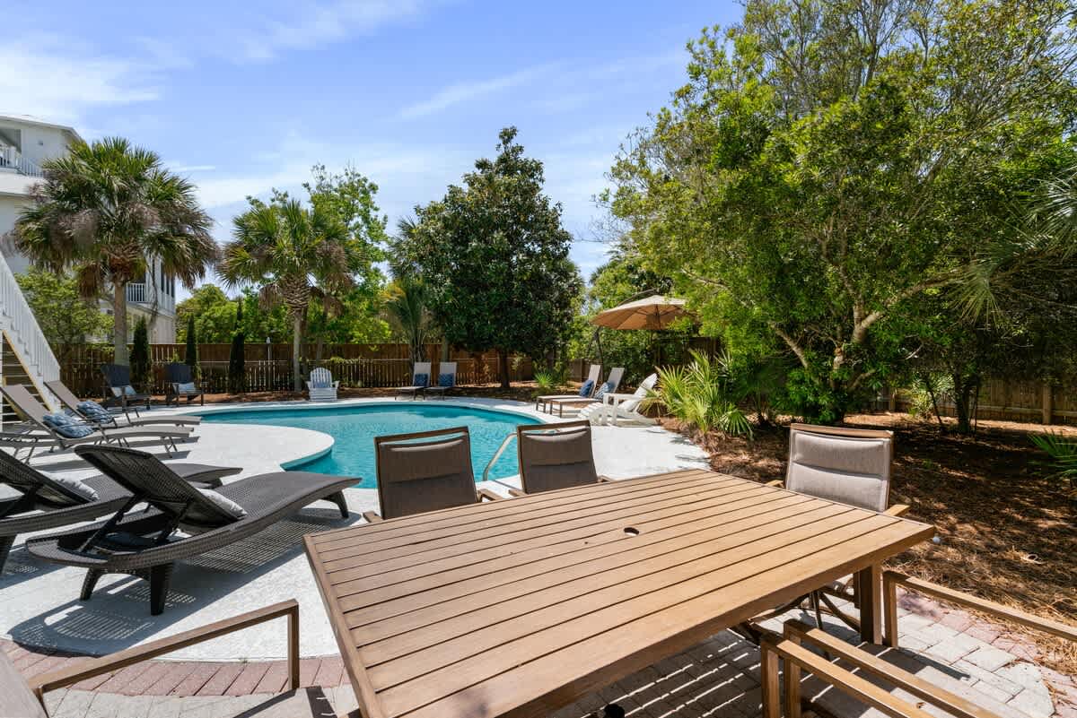 Blue Mountain View 74