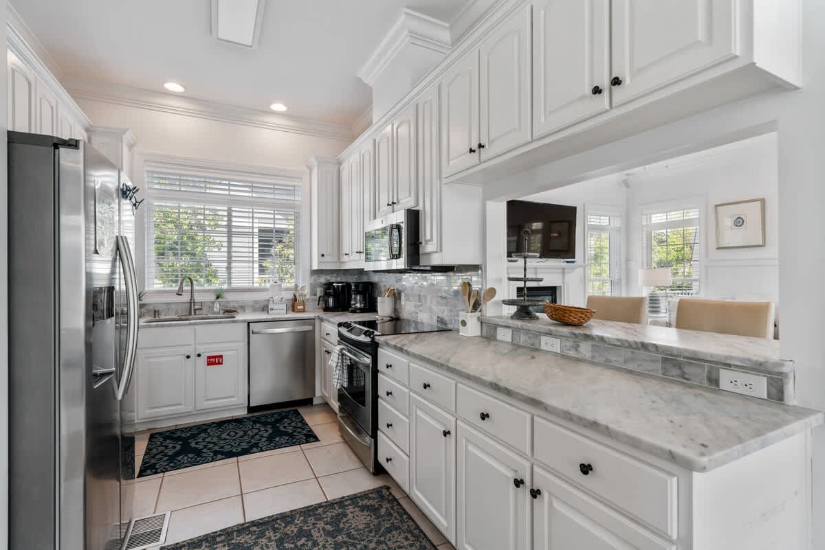 Blue Mountain View 15