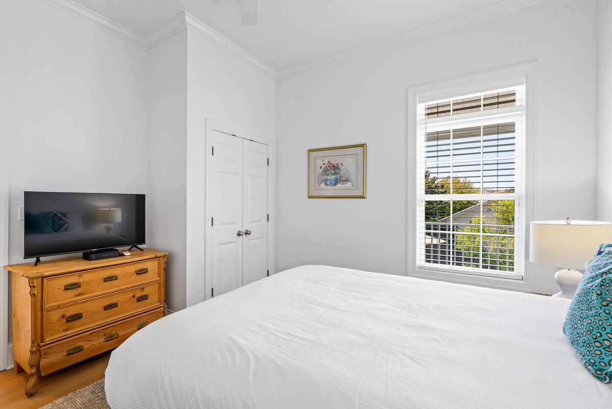 Blue Mountain View 38