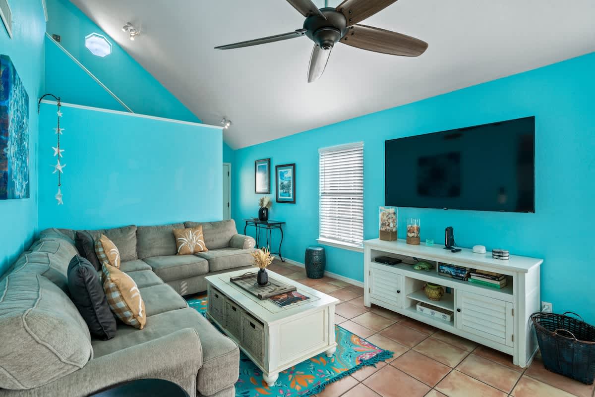 Blues Beach Bungalow 4