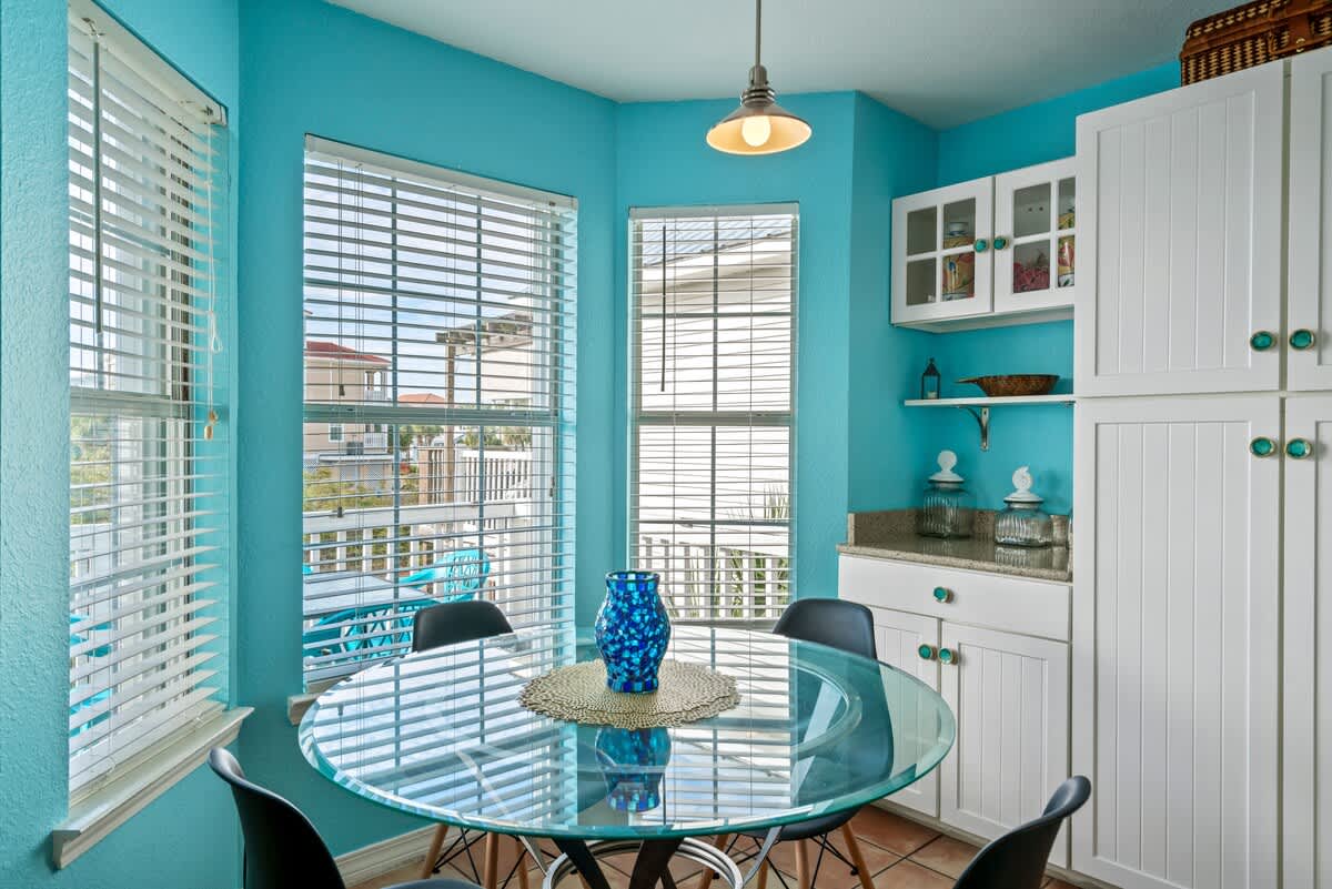 Blues Beach Bungalow 9