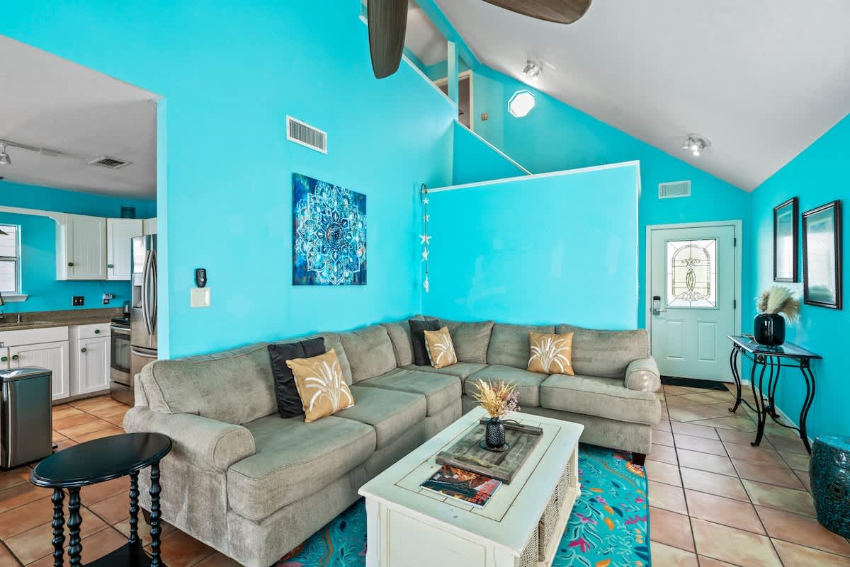 Blues Beach Bungalow 3