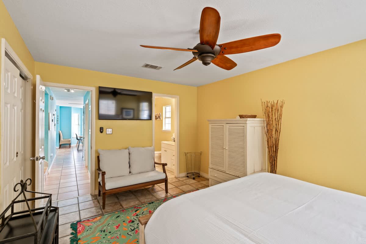 Blues Beach Bungalow 17