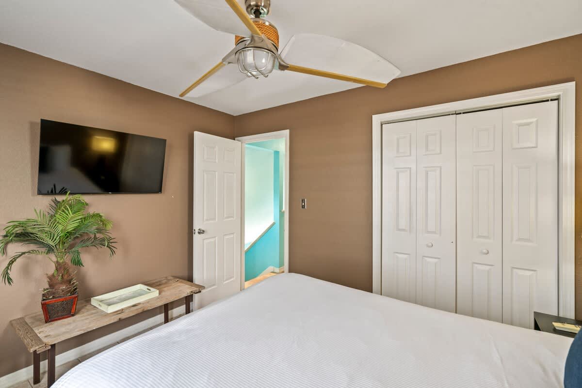 Blues Beach Bungalow 22