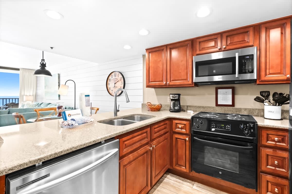 One Seagrove Place 1004 7