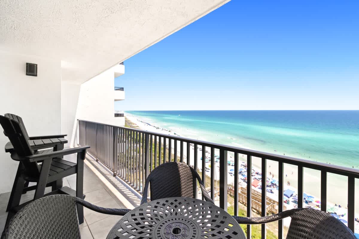 One Seagrove Place 1004 17