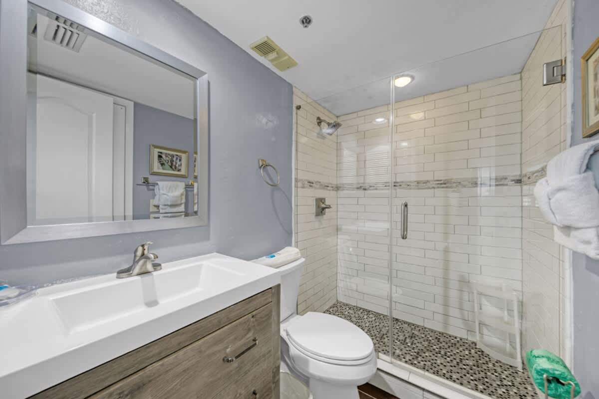 One Seagrove Place 1005 | Photo 21