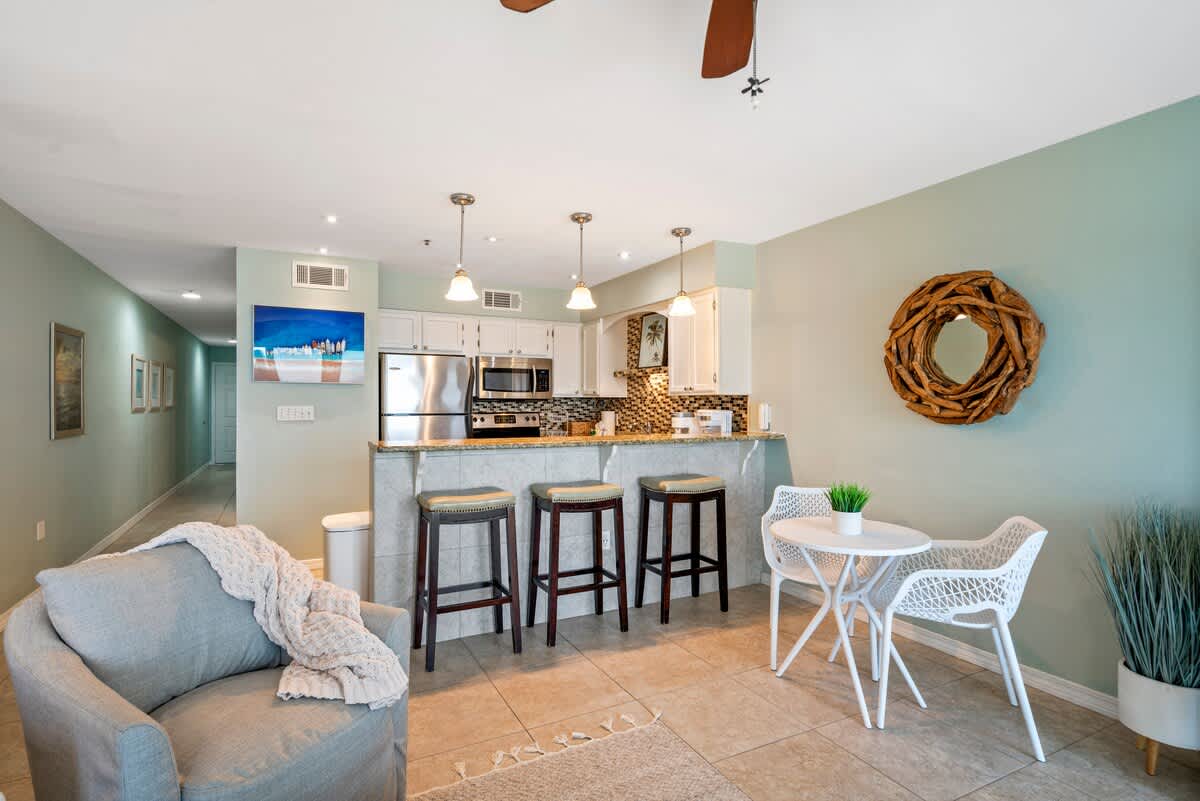 Crystal Sands 106B | Photo 7