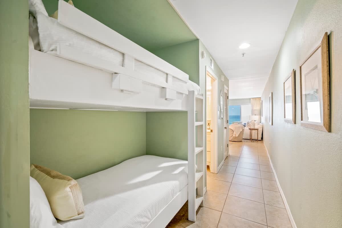 Crystal Sands 106B | Photo 19