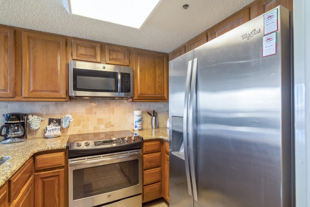 One Seagrove Place 1007 | Photo 6