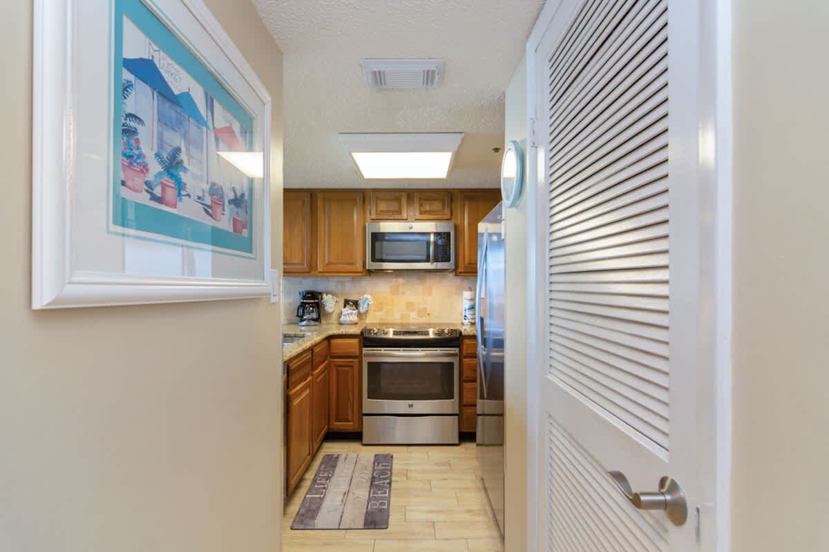 One Seagrove Place 1007 | Photo 5