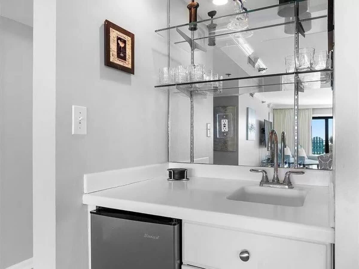 Emerald Towers 0101 14