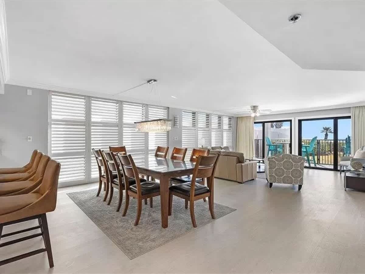 Emerald Towers 0101 5