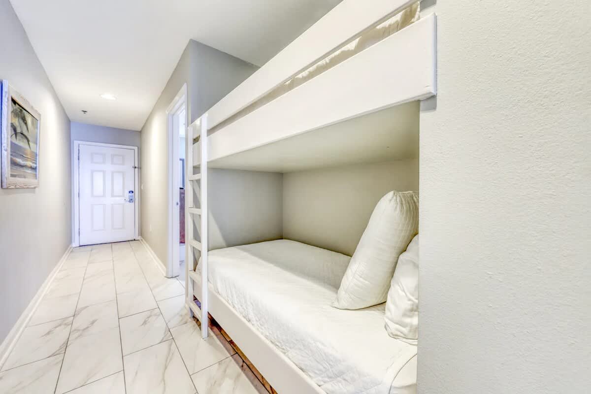 Windancer 107 | Photo 8