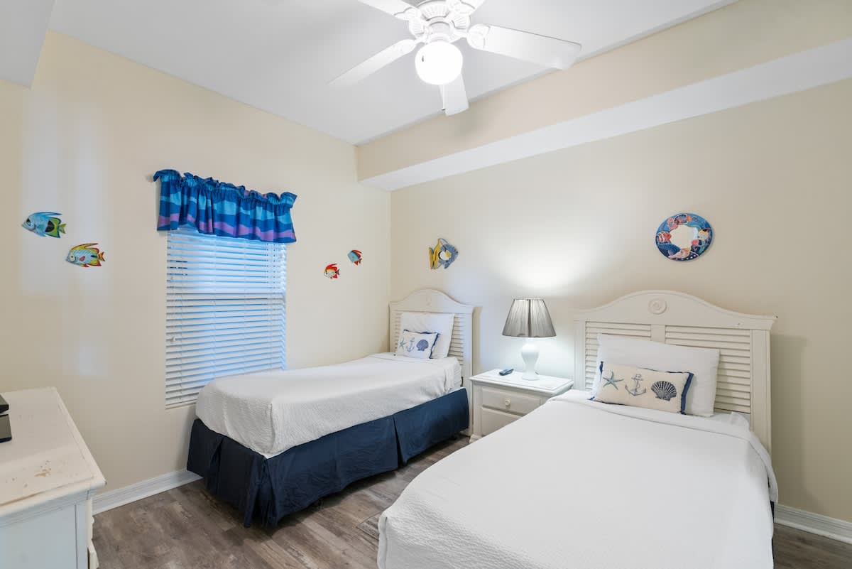 Inn at Summerwind 305 23