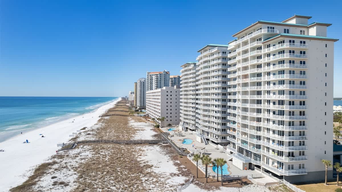 Inn at Summerwind 305 4