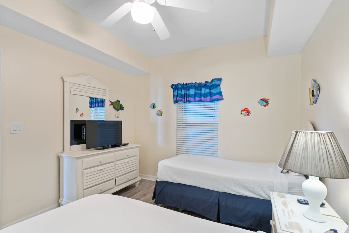 Inn at Summerwind 305 24