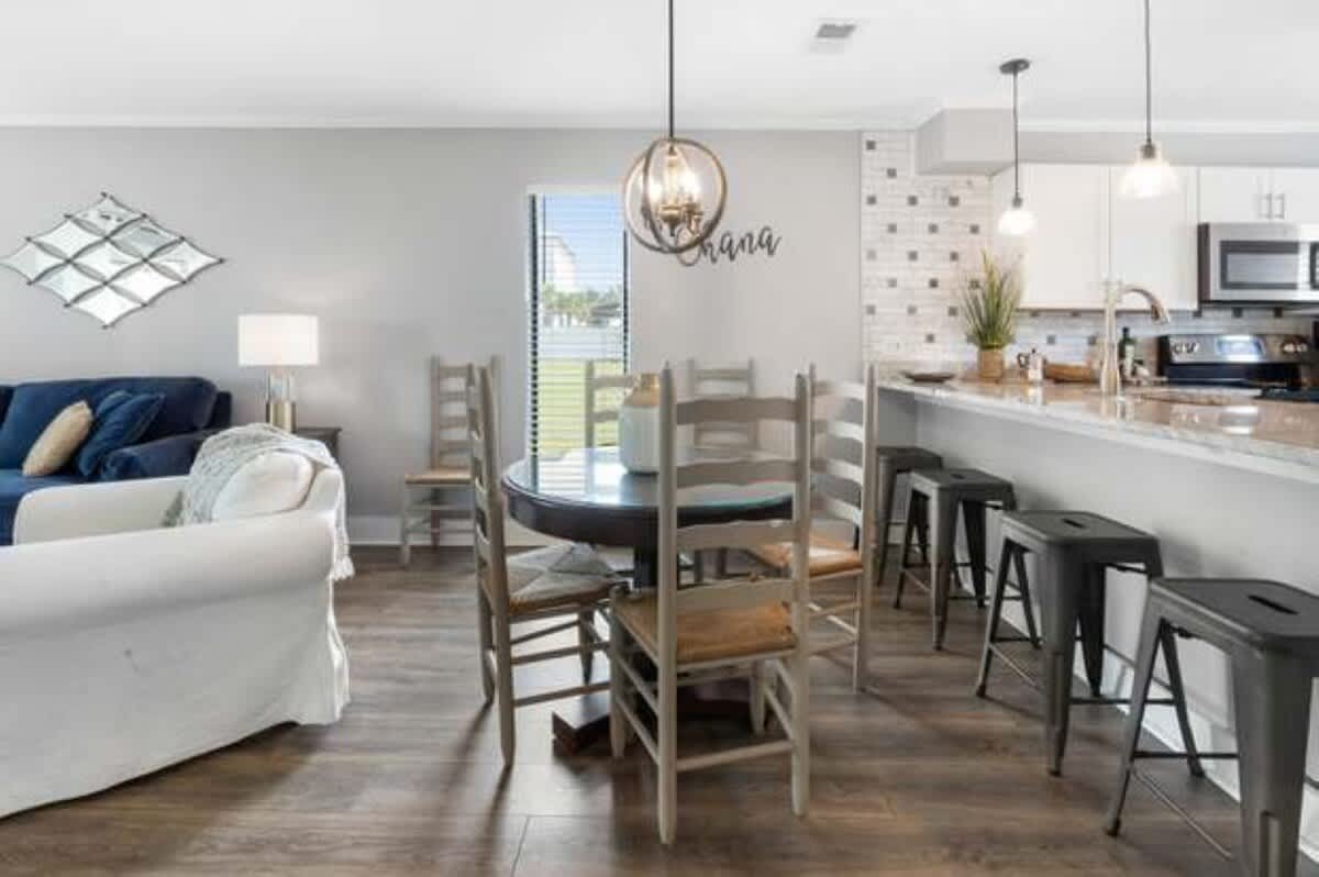 Orange Crush Cottage | Photo 18