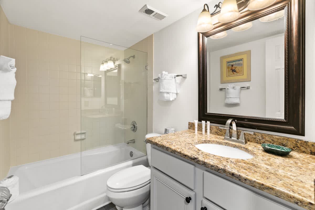 Emerald Towers 0502 24