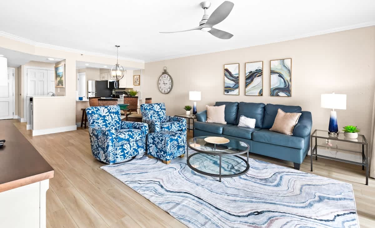 Emerald Towers 0603 | Photo 3