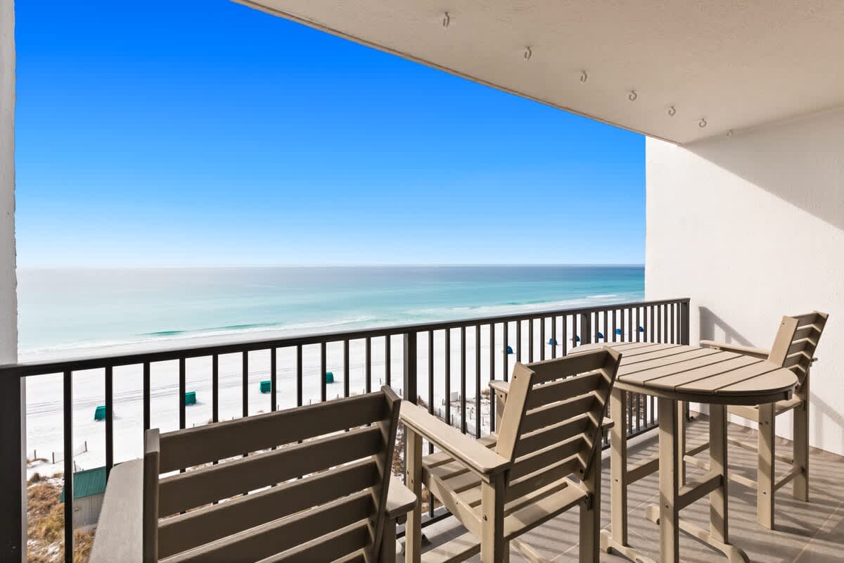 Emerald Towers 0704 23