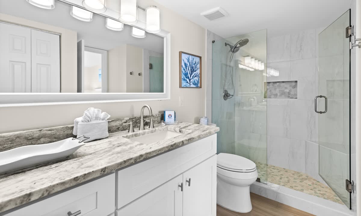 Emerald Towers 0704 22