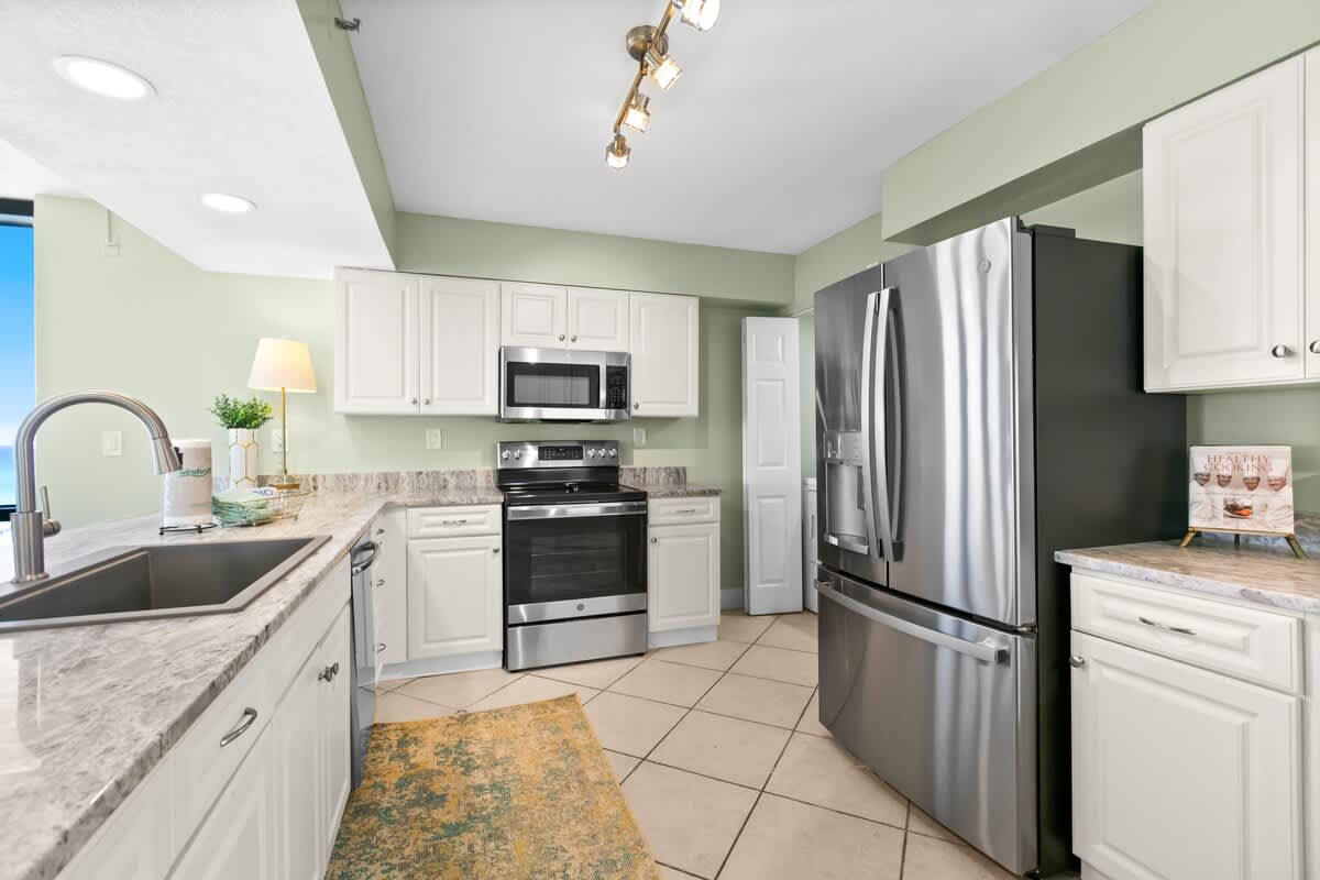 Emerald Towers 0706 10