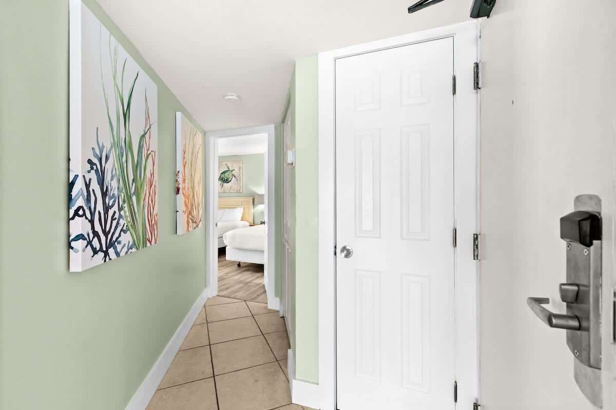 Emerald Towers 0706 12