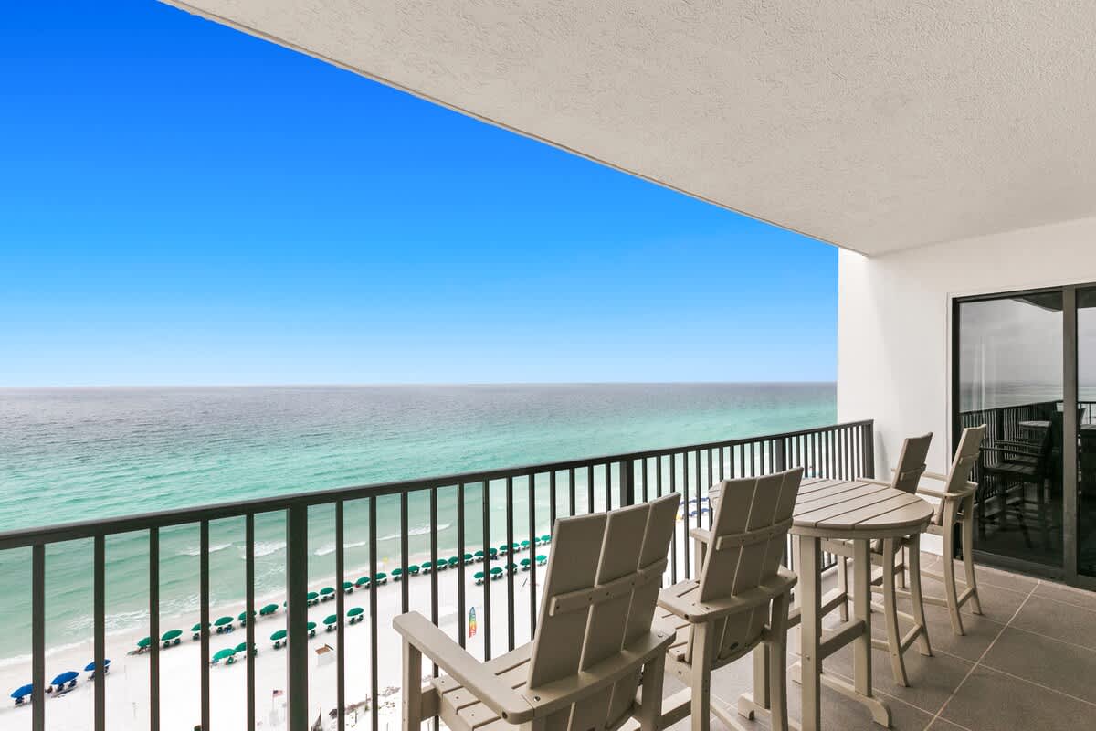 Emerald Towers 1101 18