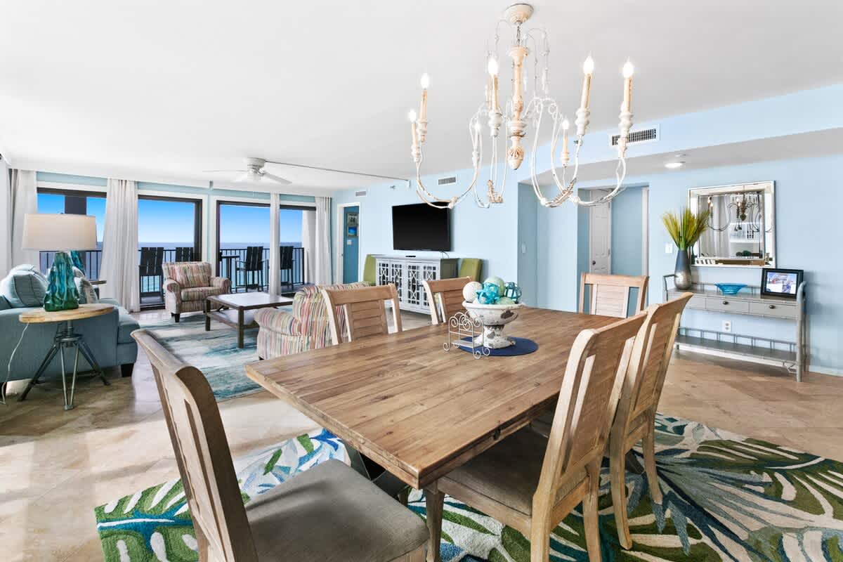 Emerald Towers 1101 12