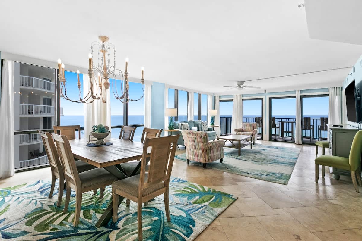 Emerald Towers 1101 25