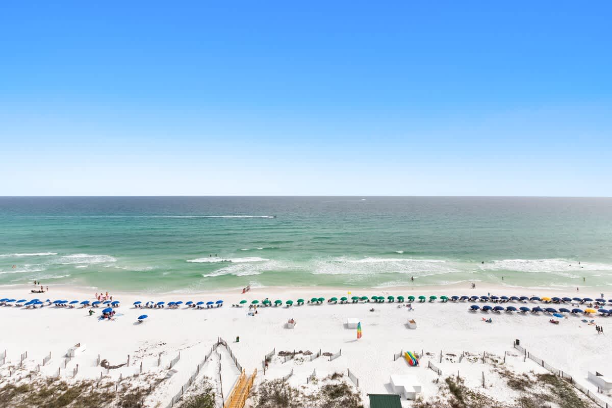 Emerald Towers 1102 46