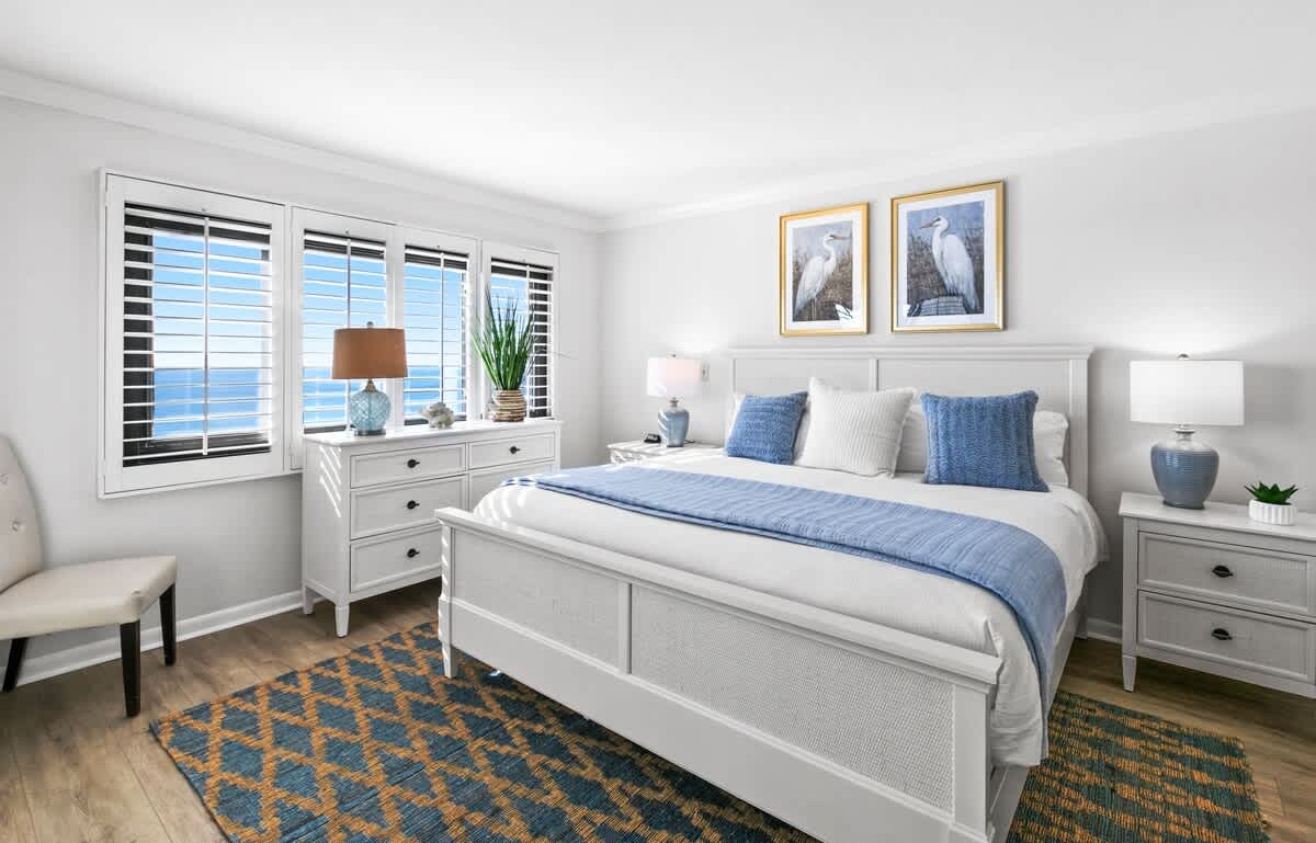 Emerald Towers 1103 14