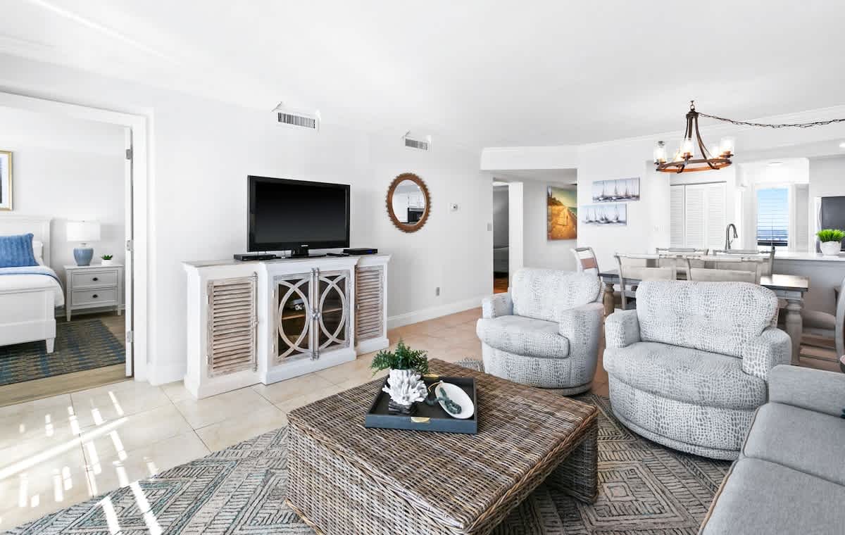 Emerald Towers 1103 22