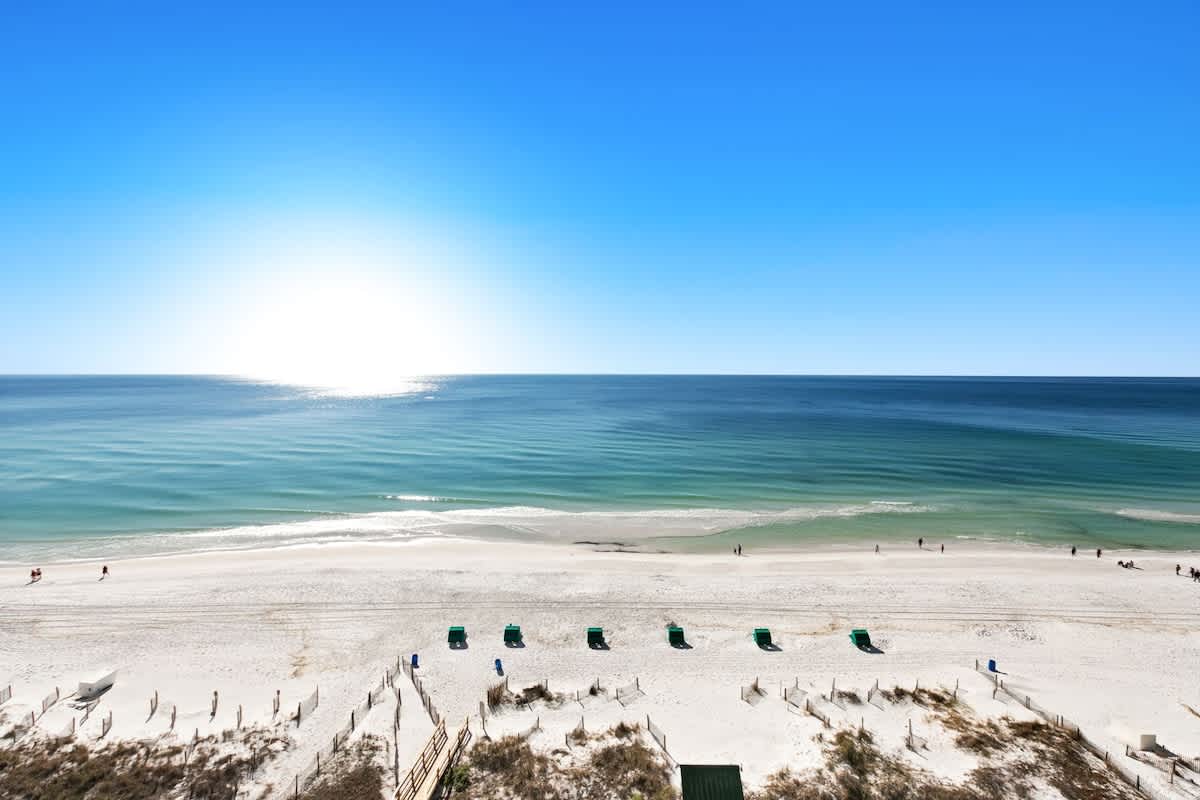 Emerald Towers 1103 16