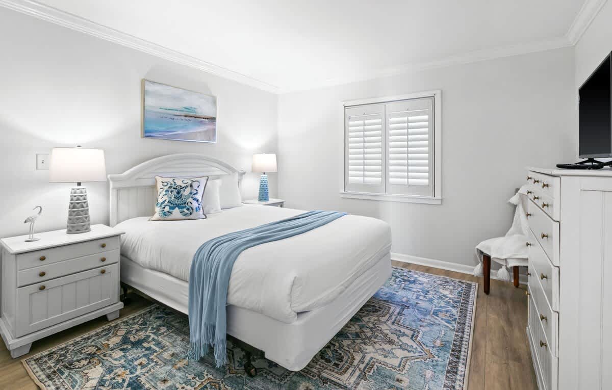 Emerald Towers 1103 40