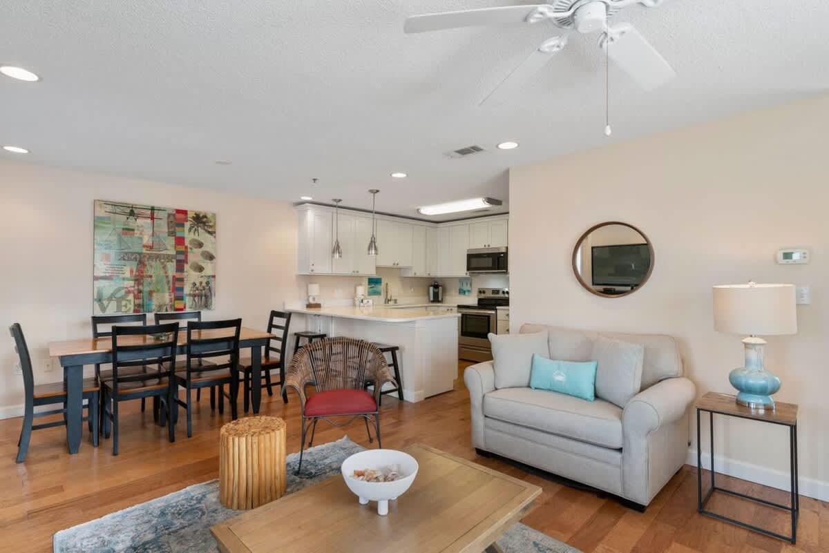 Grand Caribbean 201 18