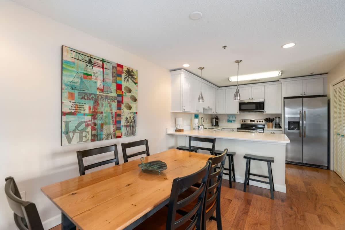 Grand Caribbean 201 16