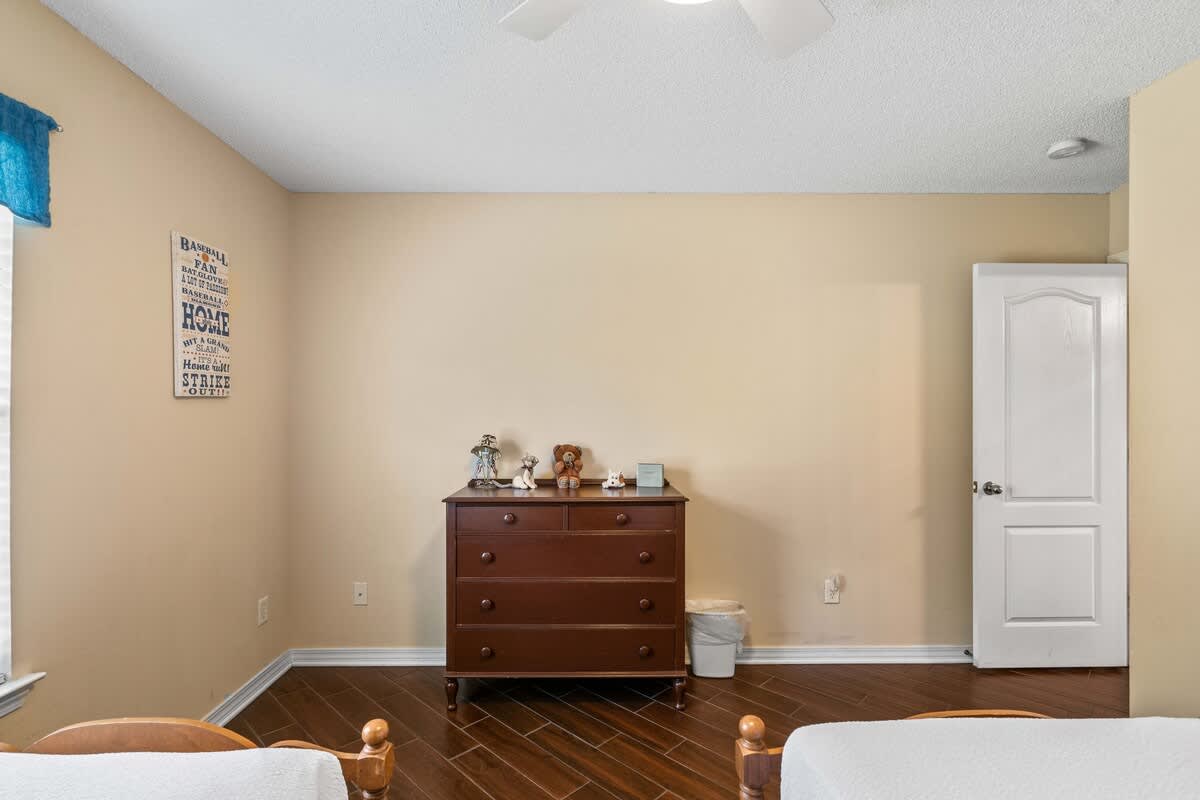 Hidden Jewel WITH A POOL | Photo 25