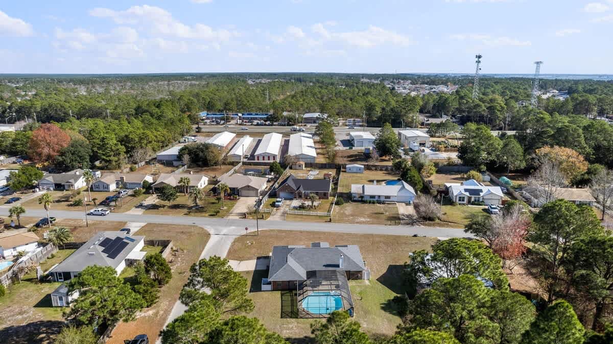 Hidden Jewel WITH A POOL | Photo 42