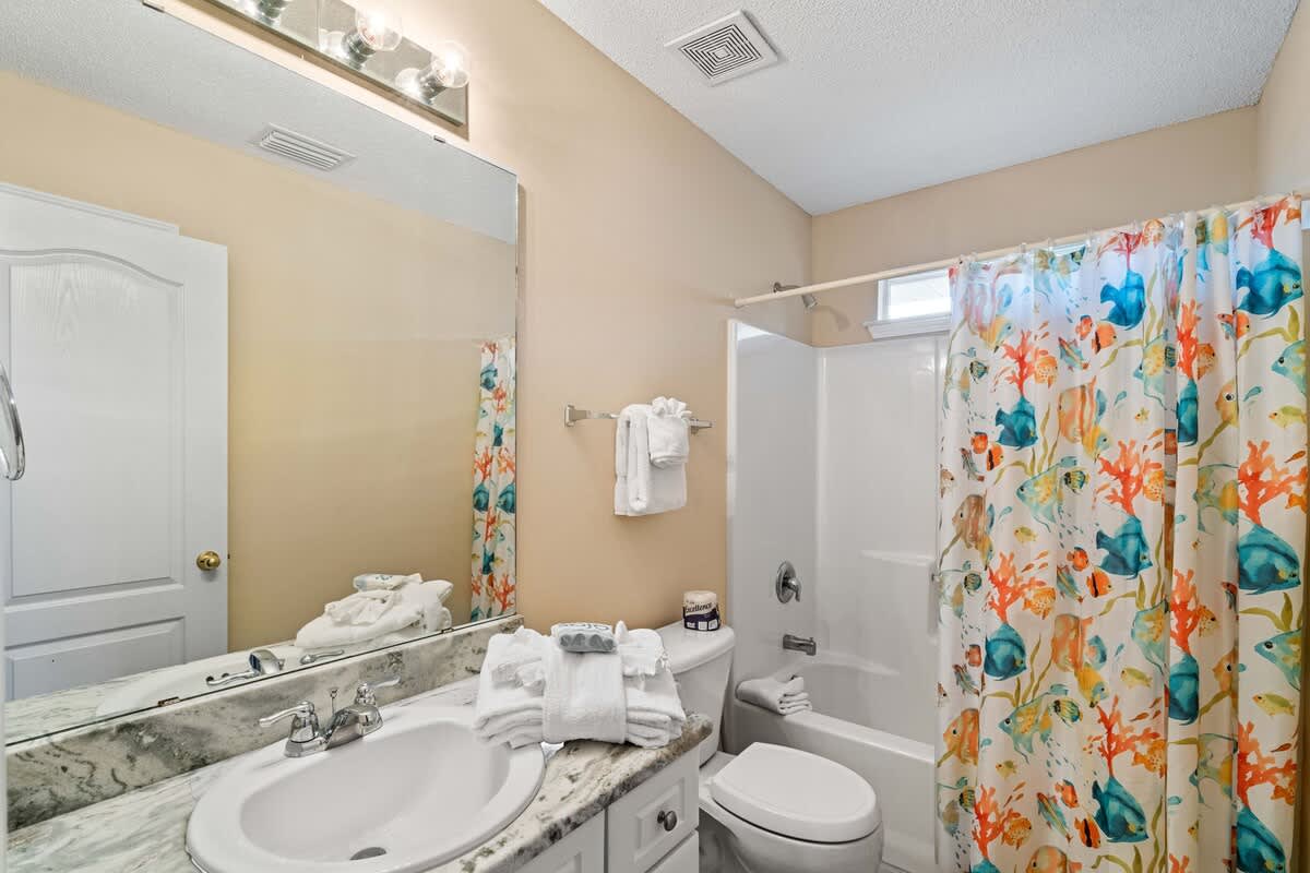 Hidden Jewel WITH A POOL | Photo 22