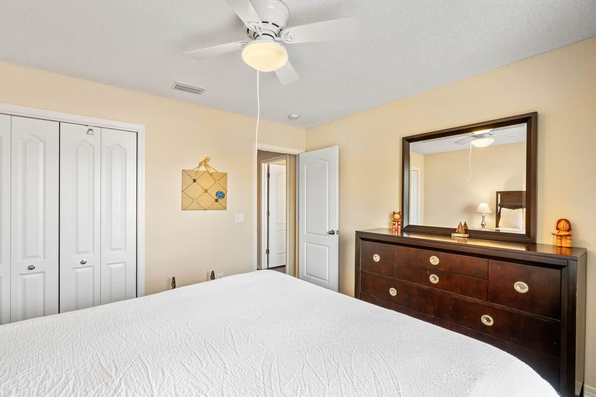 Hidden Jewel WITH A POOL | Photo 16